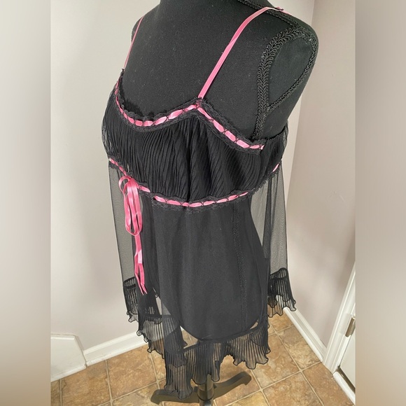 Women’s Y2K Medium Victoria Secret Black and Pink lace Babydoll Slip Dress - Picture 4 of 16